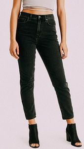 American Eagle Mom Jeans